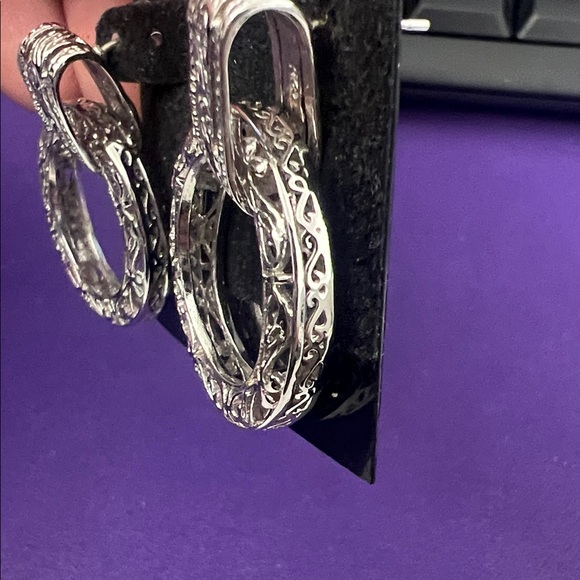 Intricate Sterling Silver 925 Hoop Earrings - Picture 2 of 4